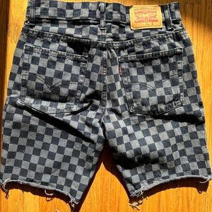 Levi’s checkered jean denim shorts size 25 women’s, boys 16 regular.